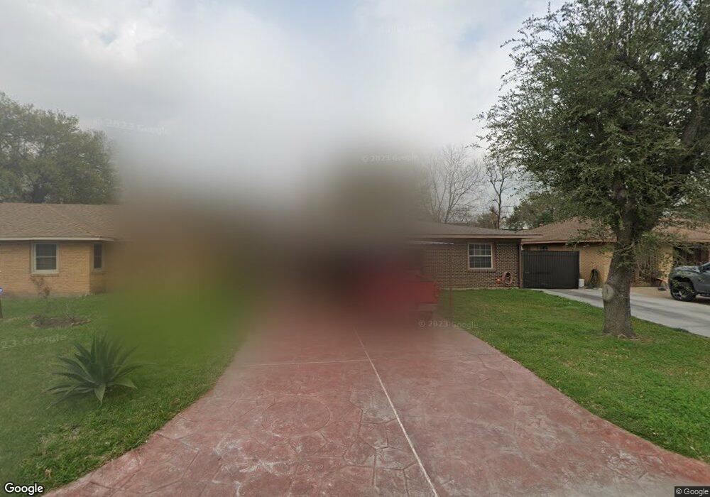 210 Floradora Ln, Houston, TX 77076 - photo 1