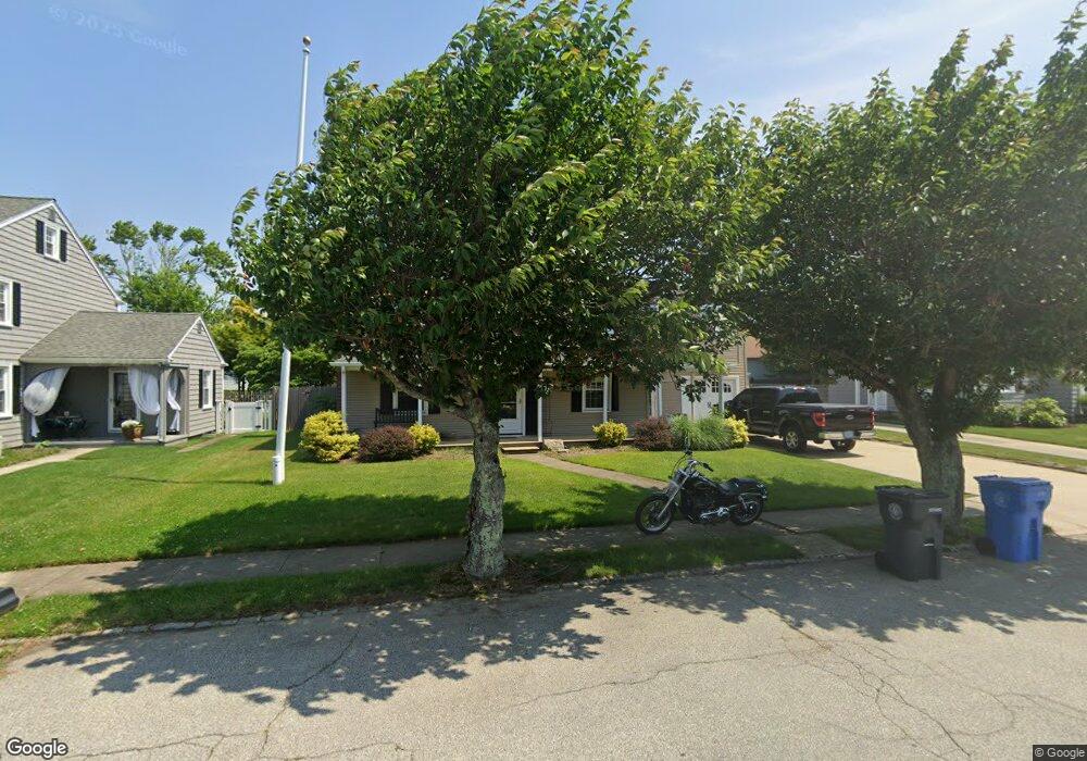 37 Fairfield Rd, Cranston, RI 02910 - photo 1