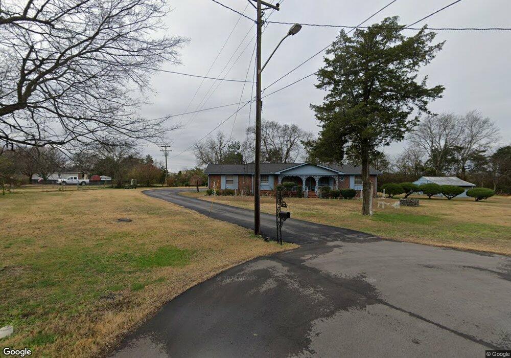 707 Vanhook Dr, Lebanon, TN 37087 - photo 1