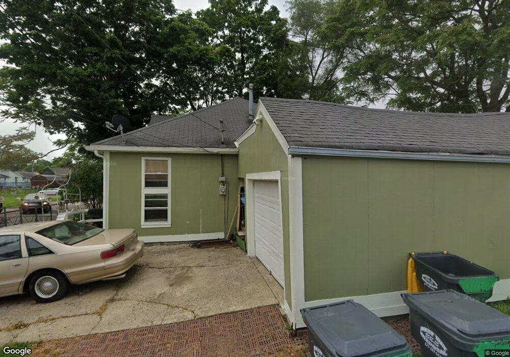 420 E 21st St, Anderson, IN 46016 - photo 1