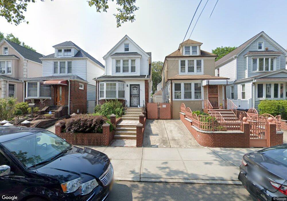 6822 Kessel St, Forest Hills, NY 11375 - photo 1