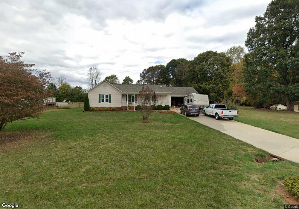 145 Ridgeview Rd, Statesville, NC 28625 - photo 1