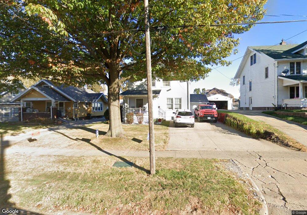 608 1st Ave W, Newton, IA 50208 - photo 1