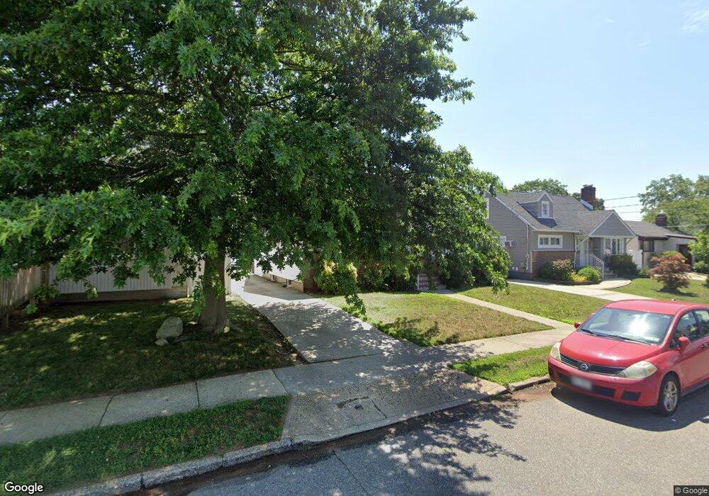 47 Branch Ave, Freeport, NY 11520 - photo 1