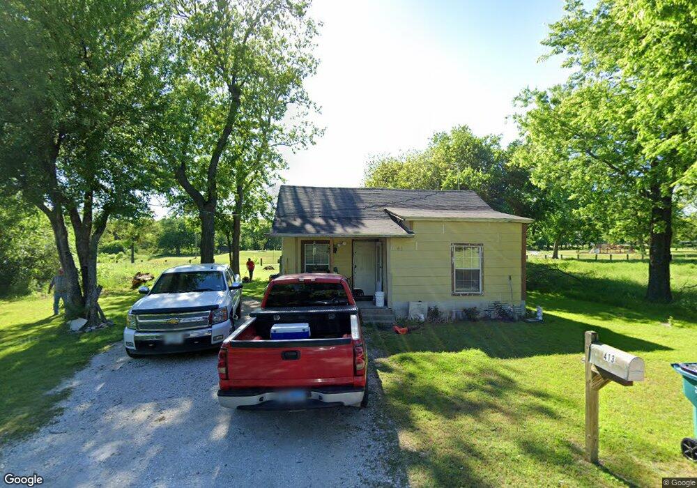 413 S Schopmeyer St, Gainesville, TX 76240 - photo 1