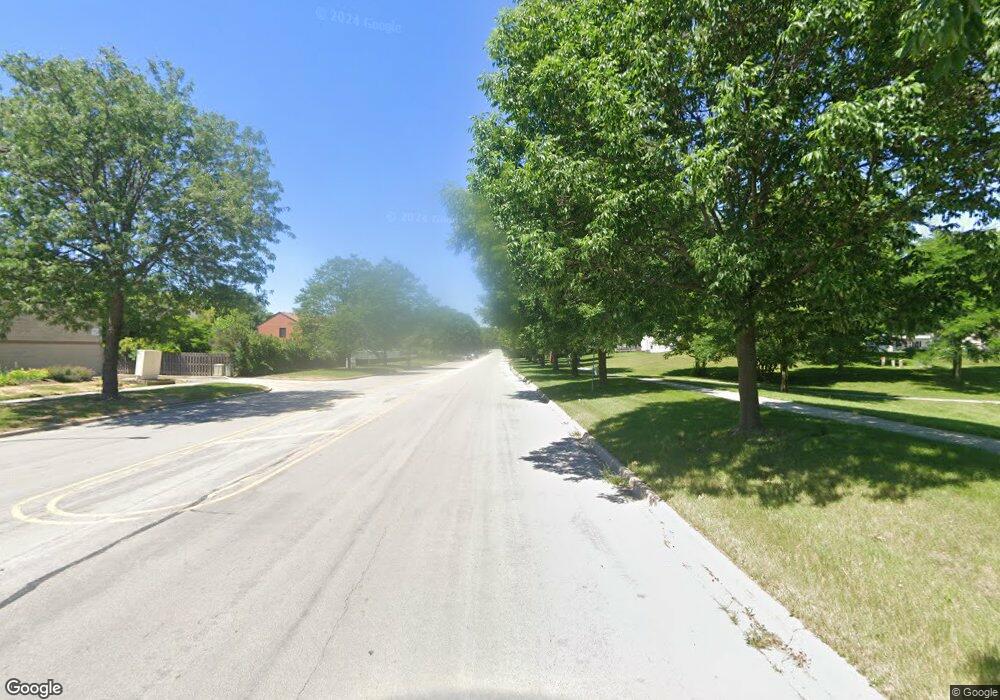 27 W 87th St unit 265, Naperville, IL 60565 - photo 1