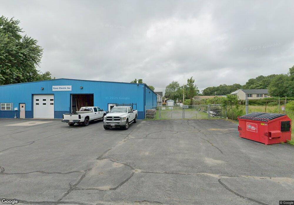 11 Hayes St, Acushnet, MA 02743 - photo 1