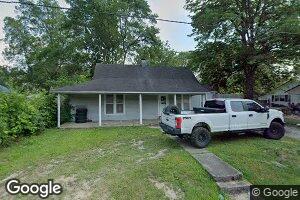 35 Crooked St, Trezevant, TN 38258
