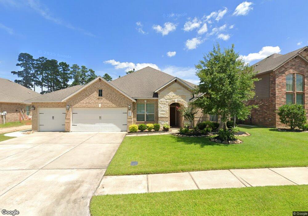 14112 N Crater Lake, Conroe, TX 77384 - photo 1