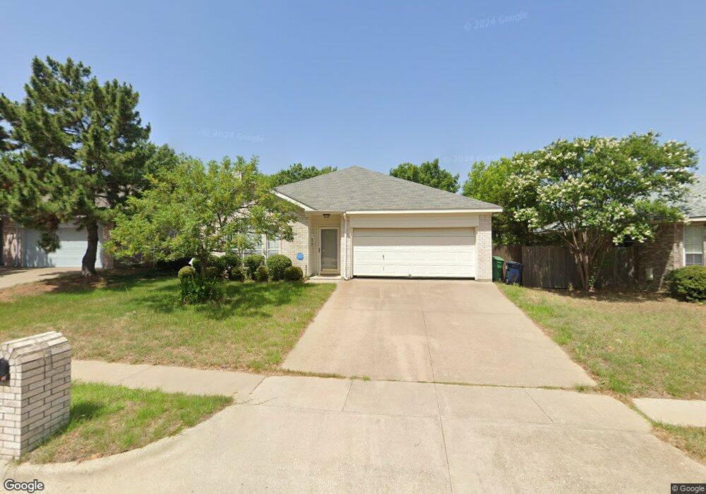 3952 Overlake Dr, Denton, TX 76210 - photo 1