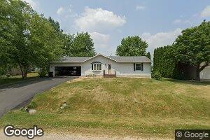 504 W Green St, Forreston, IL 61030
