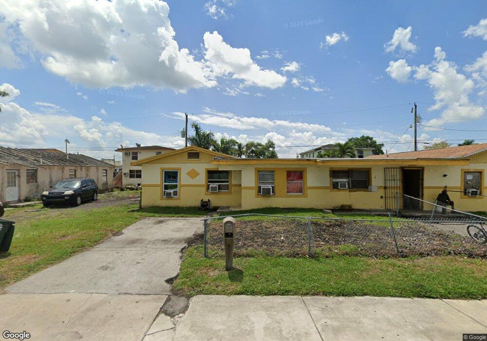 848 SW Avenue C Place, Belle Glade, FL 33430 - photo 1