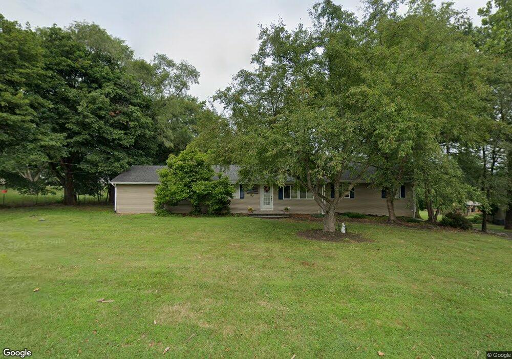 212 Glen Crest Dr, Branchburg, NJ 08853 - photo 1