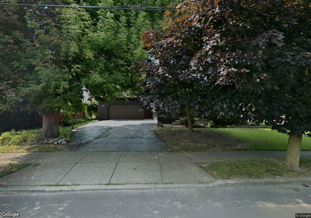 743 Meadow Dr, North Tonawanda, NY 14120 - photo 1