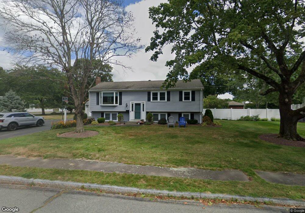 27 Captain Standish Dr, Abington, MA 02351 - photo 1