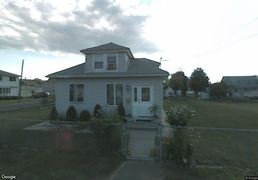 79 Cedar St, Ludlow, MA 01056 - photo 1