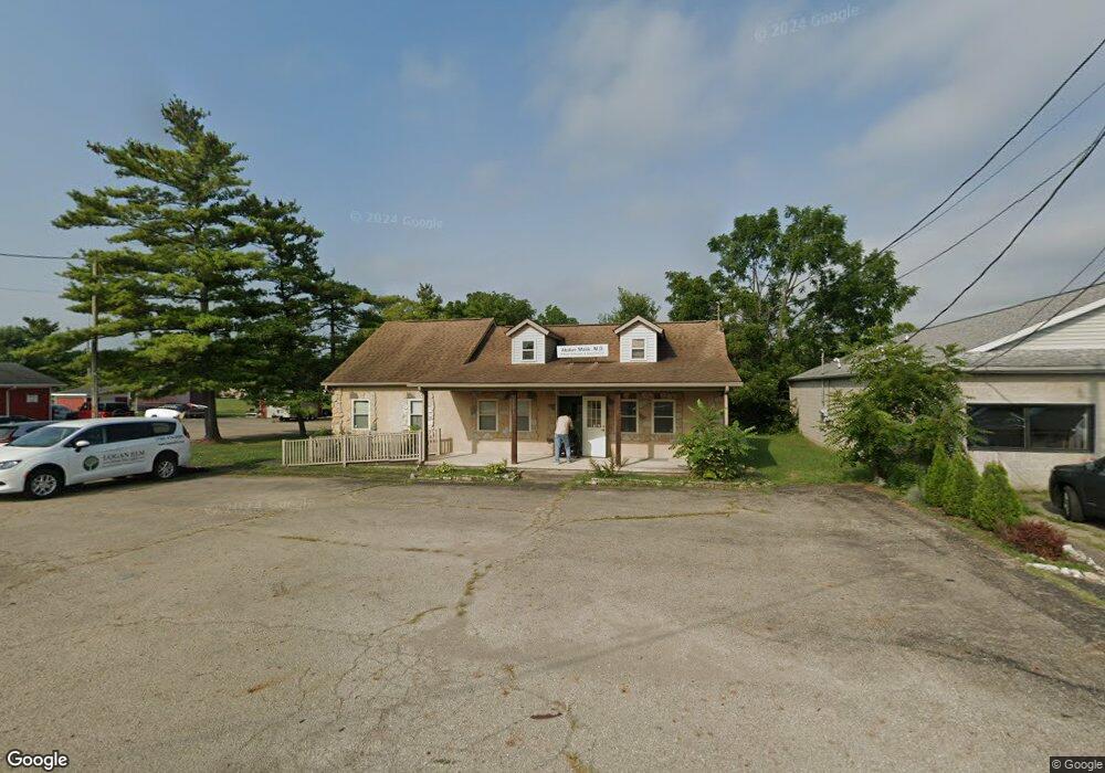 1171 N Court St, Circleville, OH 43113 - photo 1