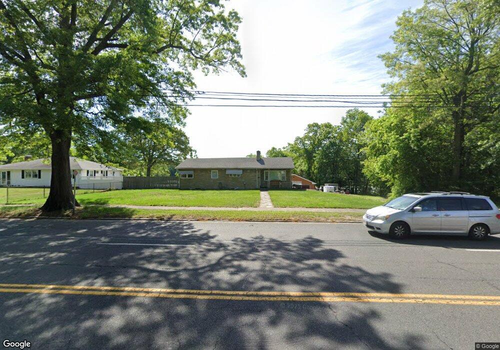 865 Berkshire Ave, Indian Orchard, MA 01151 - photo 1