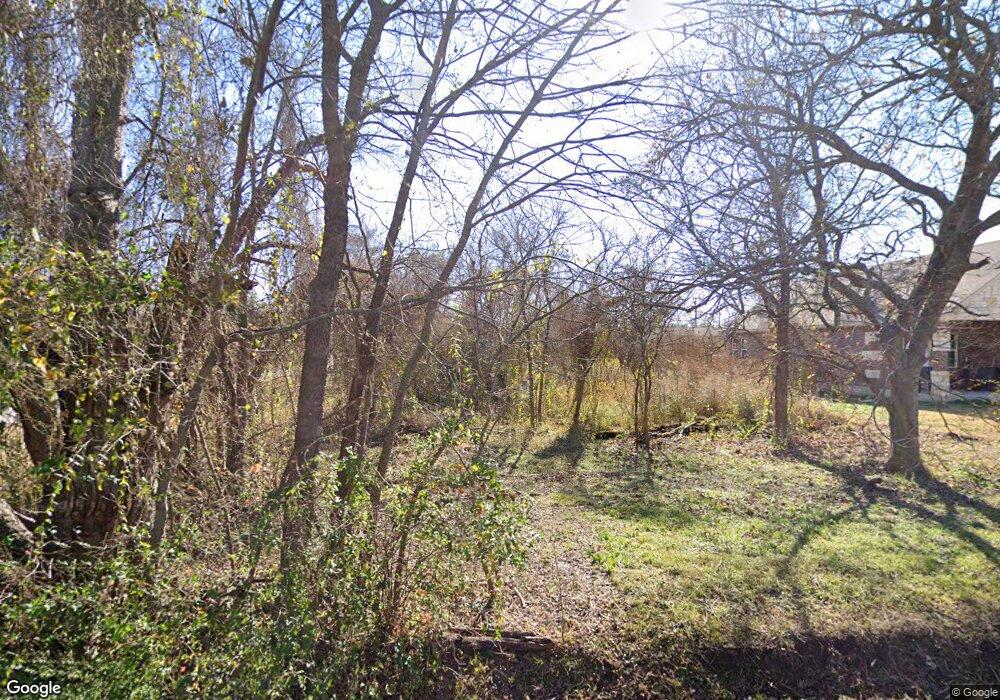 807 E Tyler St, Ennis, TX 75119 - photo 1