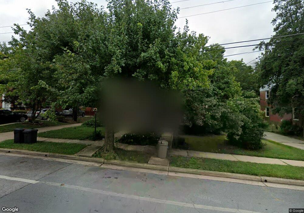 6514 Loch Hill Rd, Baltimore, MD 21239 - photo 1