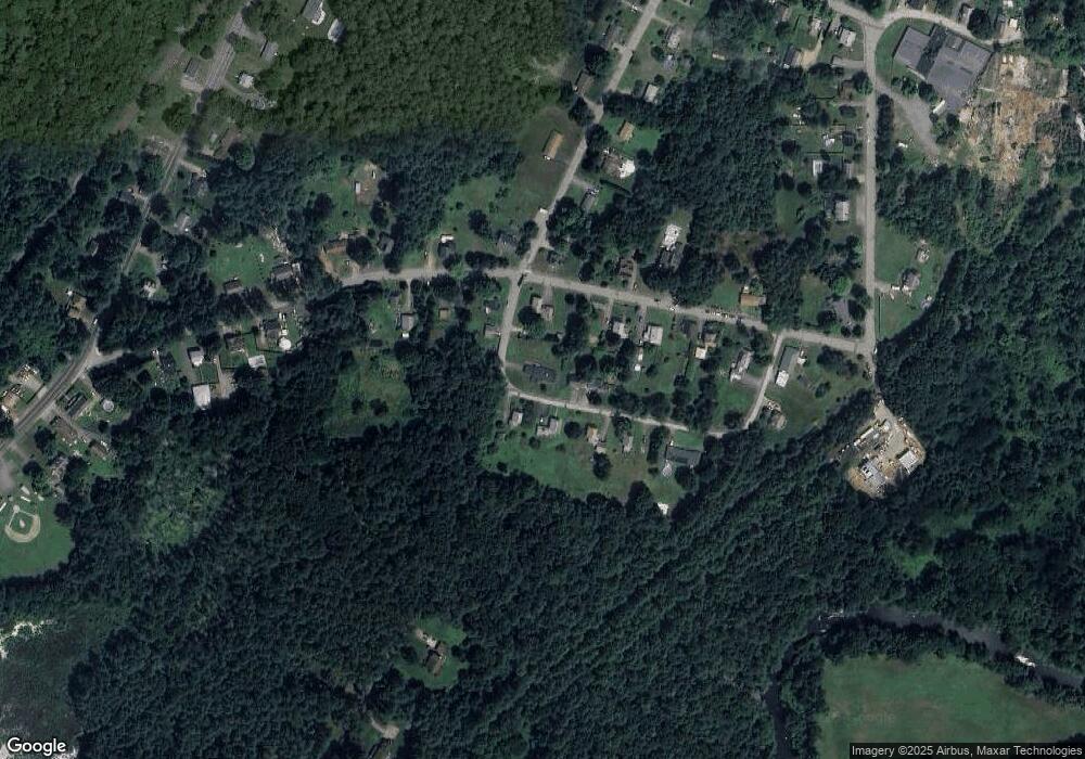 39 Ruggles St, Wheelwright, MA 01094 - photo 1