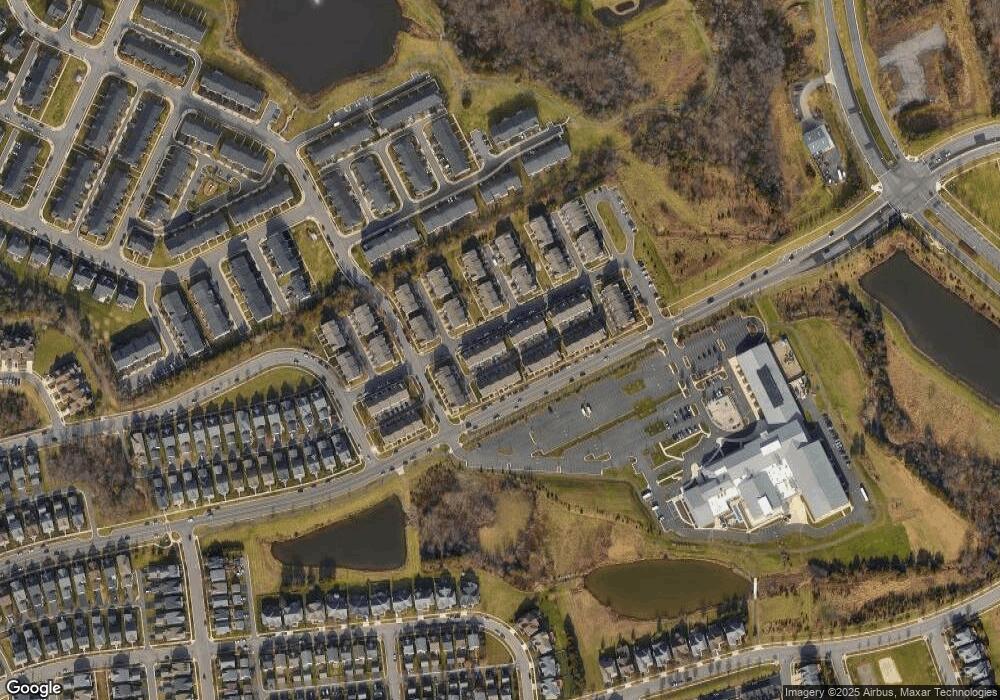 42637 Homefront Terrace, Chantilly, VA 20152 - photo 1