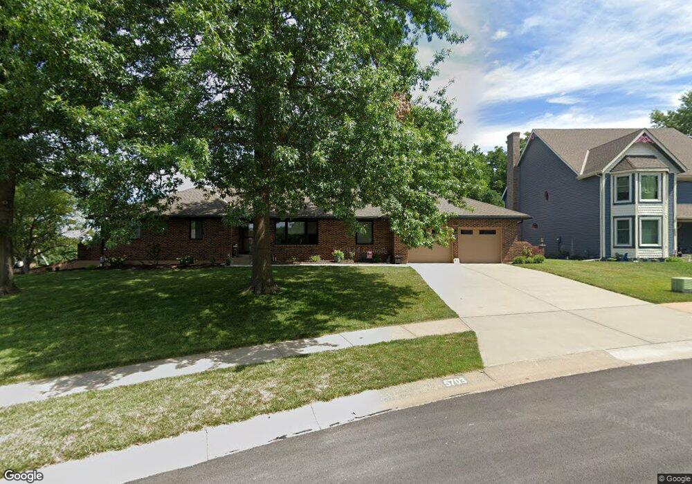5703 Richards Cir, Shawnee, KS 66216 - photo 1