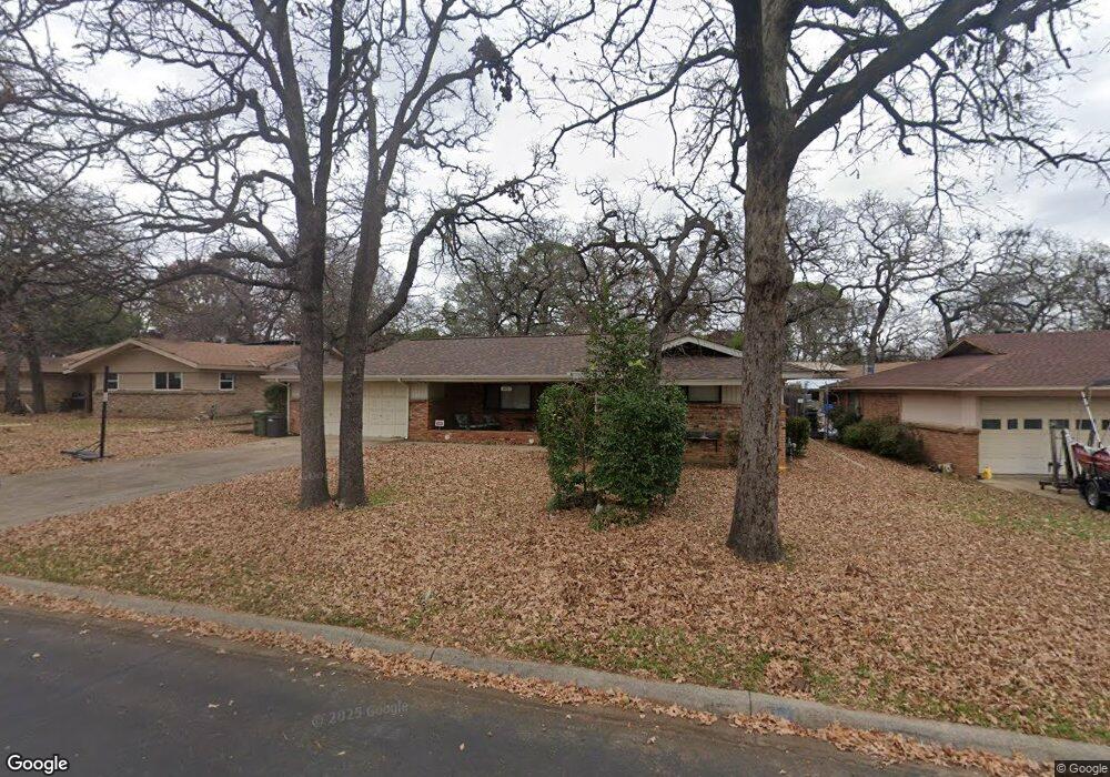 640 Woodcrest Dr, Hurst, TX 76053 - photo 1