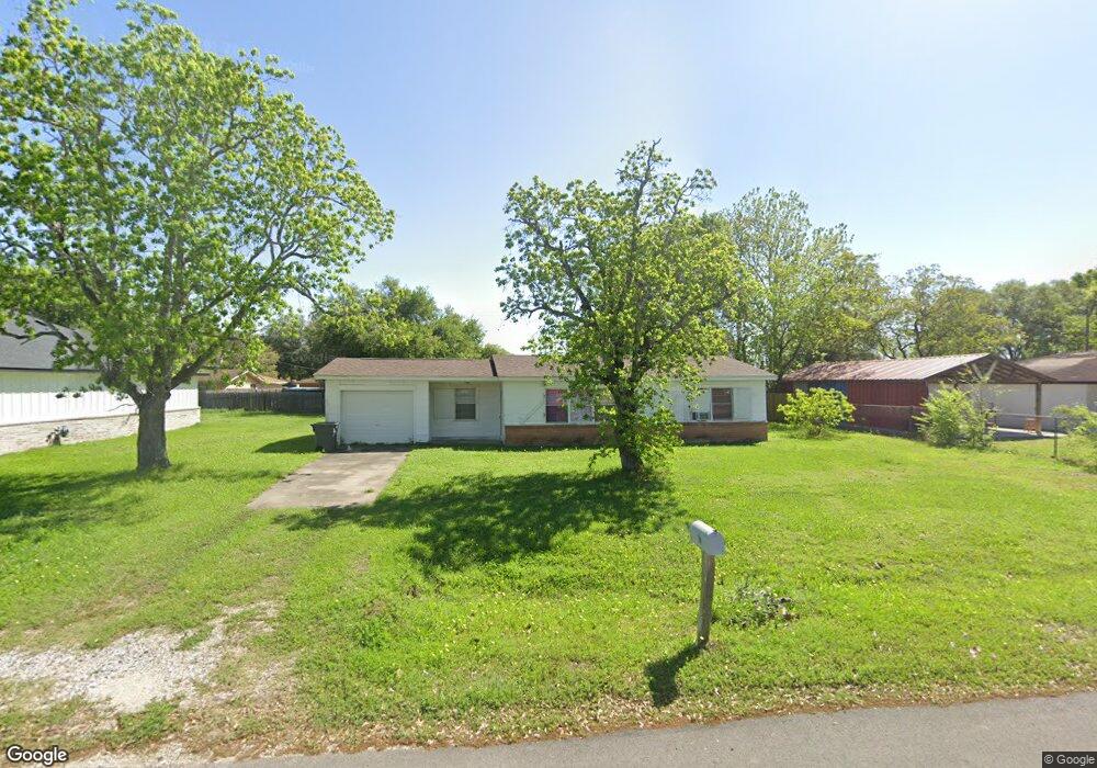 116 Ida Ave, Bay City, TX 77414 - photo 1