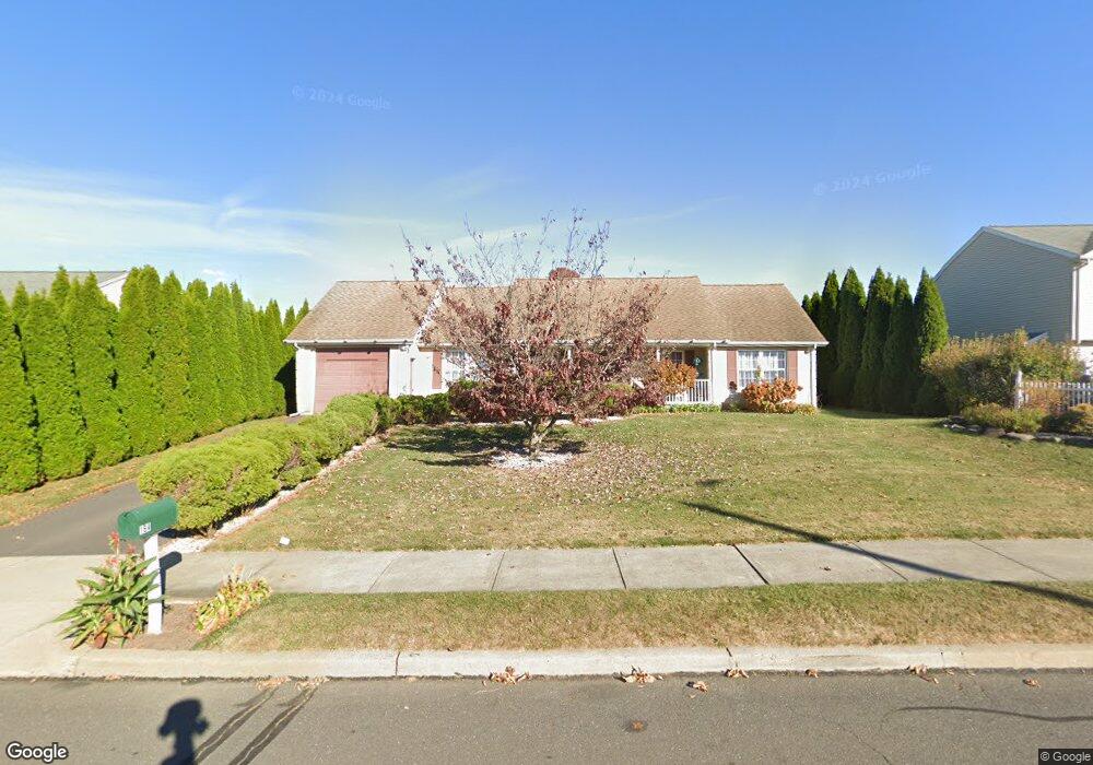 164 Village Green Dr, New Britain, CT 06053 - photo 1