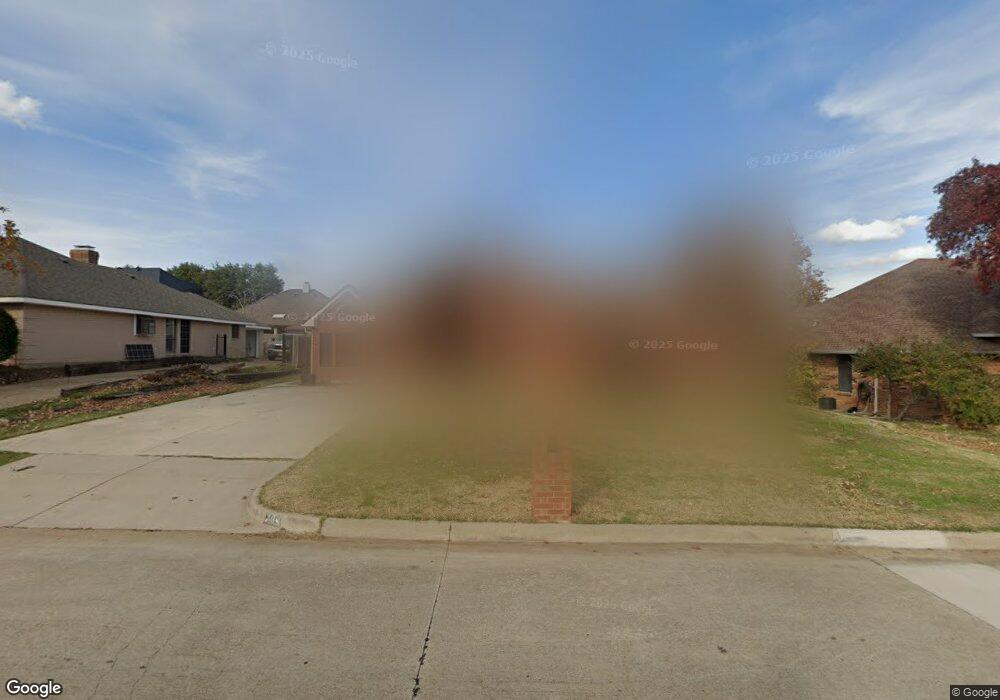 704 Herman Dr, Hurst, TX 76054 - photo 1