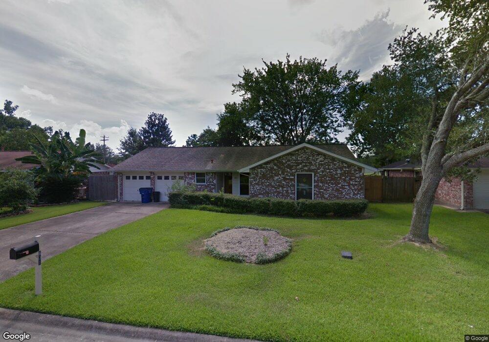 601 Heather Ln, Friendswood, TX 77546 - photo 1