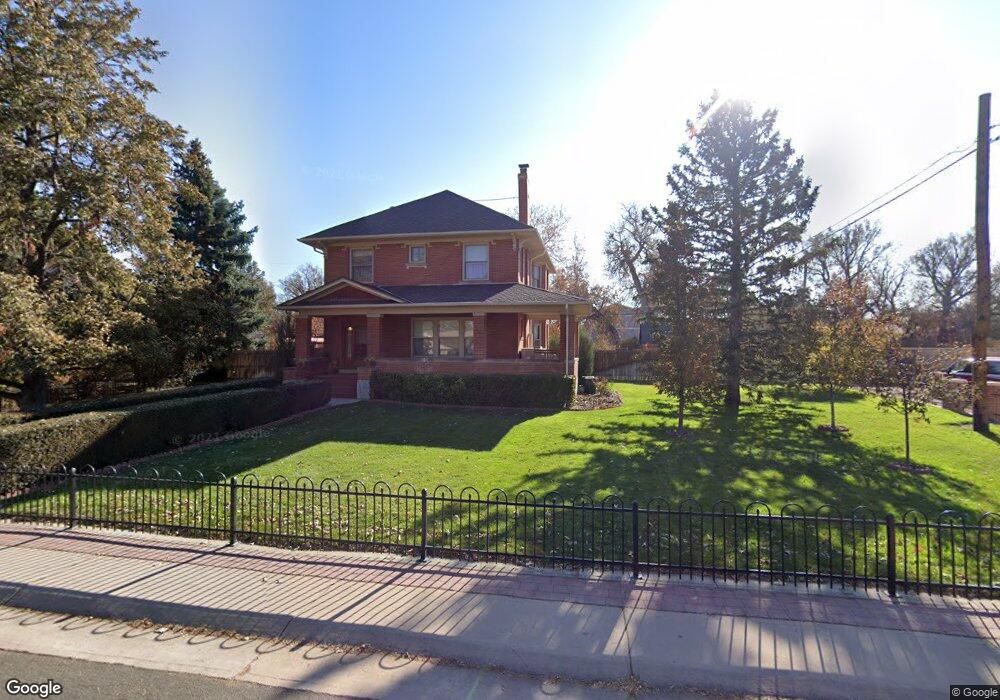 412 Oswego Ct, Aurora, CO 80010 - photo 1