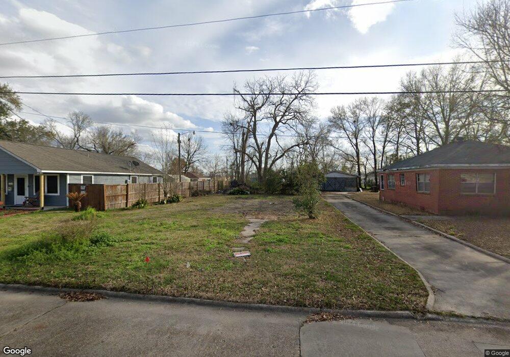 1530 O'Brien St, Lake Charles, LA 70601 - photo 1