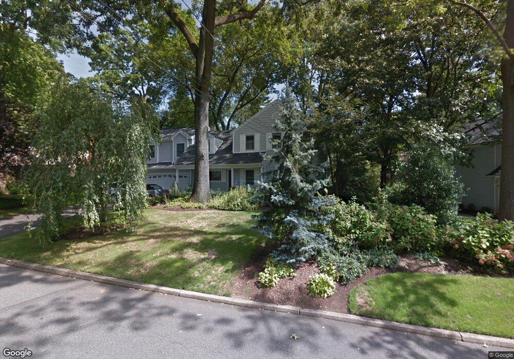 32 Duncan Rd, Ho Ho Kus, NJ 07423 - photo 1