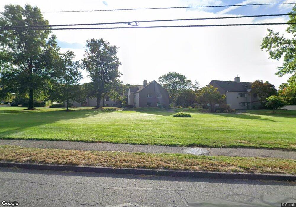 298 Jarvis Ave, Holyoke, MA 01040 - photo 1