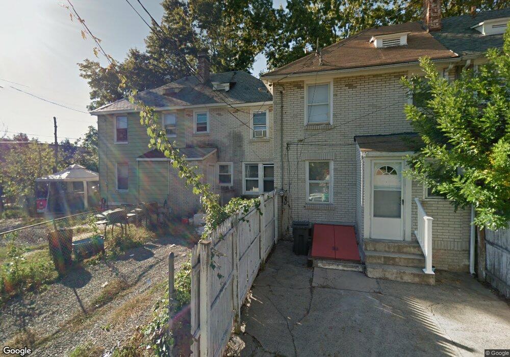 30 Langley Place, New Brunswick, NJ 08901 - photo 1