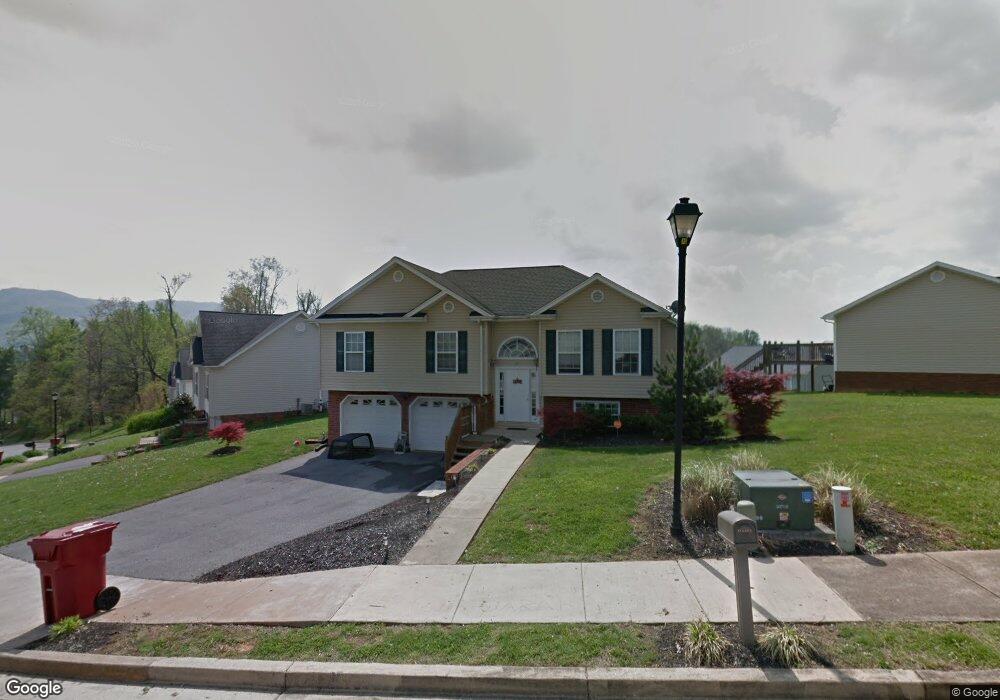 25 Taylor Ridge Ct, Johnson City, TN 37601 - photo 1