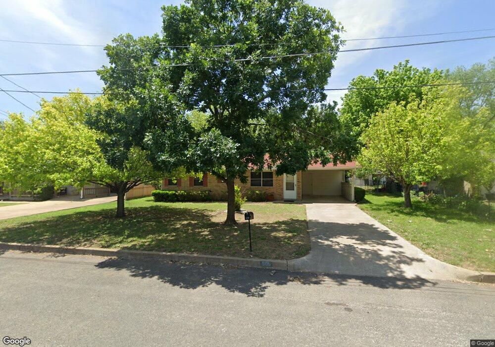 605 Town Creek Ct, Fredericksburg, TX 78624 - photo 1