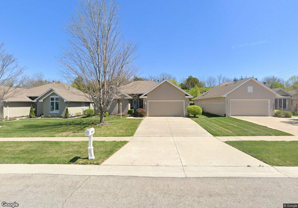 4016 SW Stonybrook Dr, Topeka, KS 66610 - photo 1