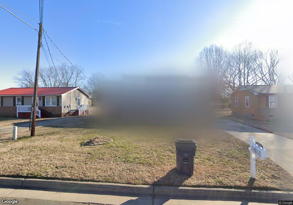 108 Henry St, Oxford, NC 27565 - photo 1