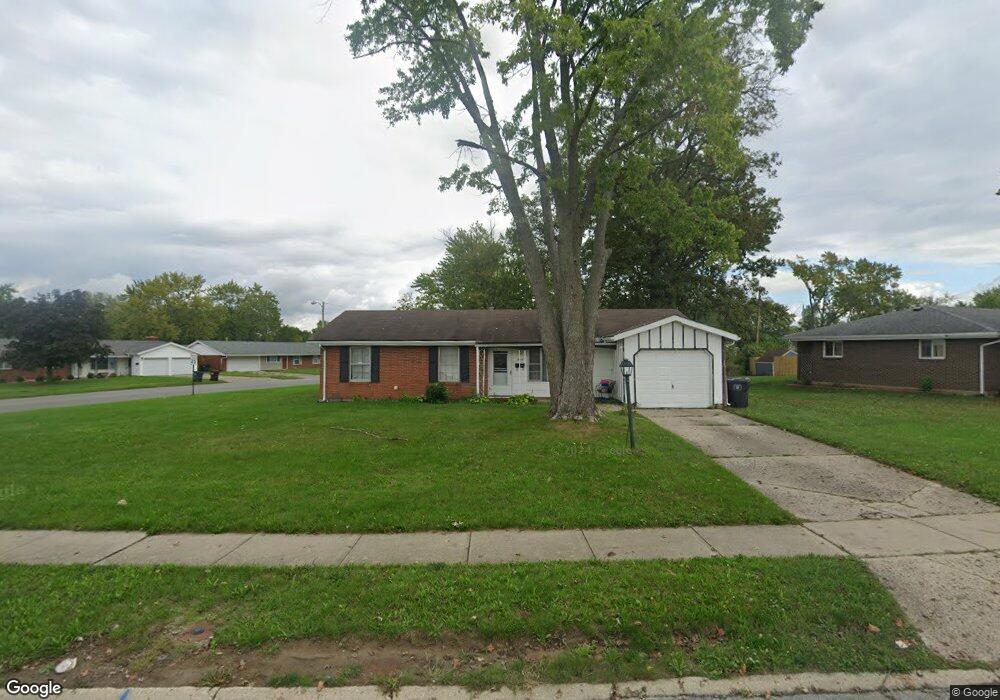 860 Mackenzie Dr, Lima, OH 45805 - photo 1