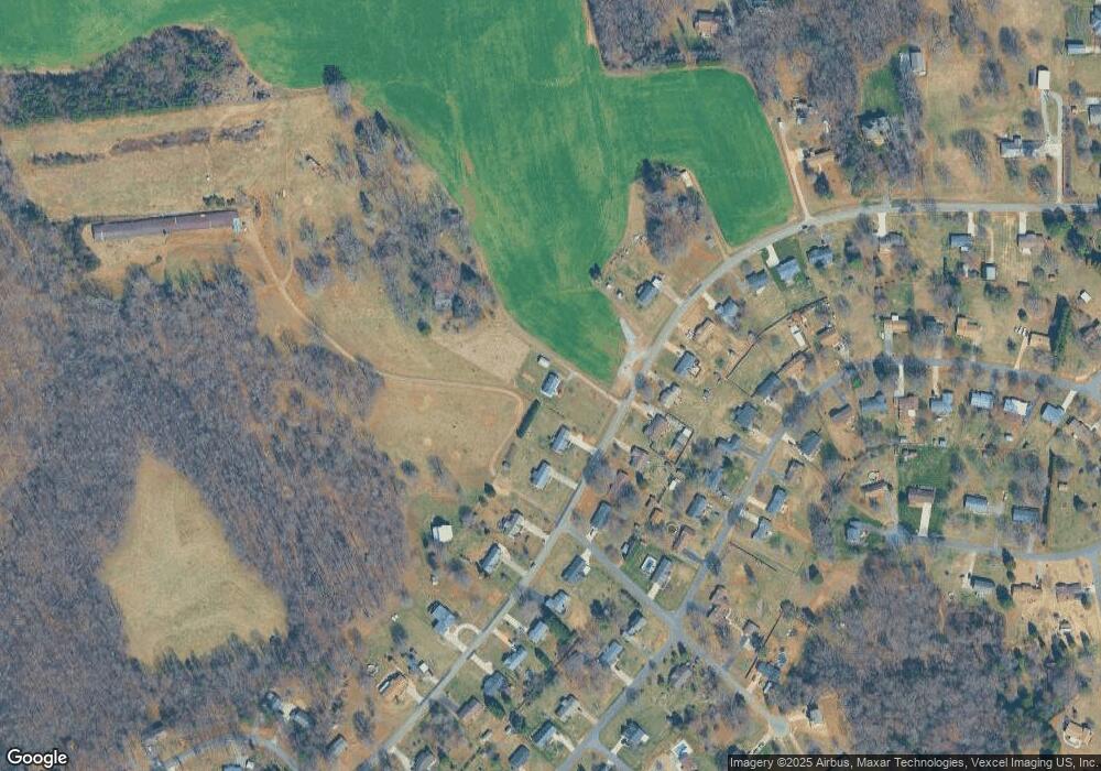 621 Jane Sowers Rd, Statesville, NC 28625 - photo 1