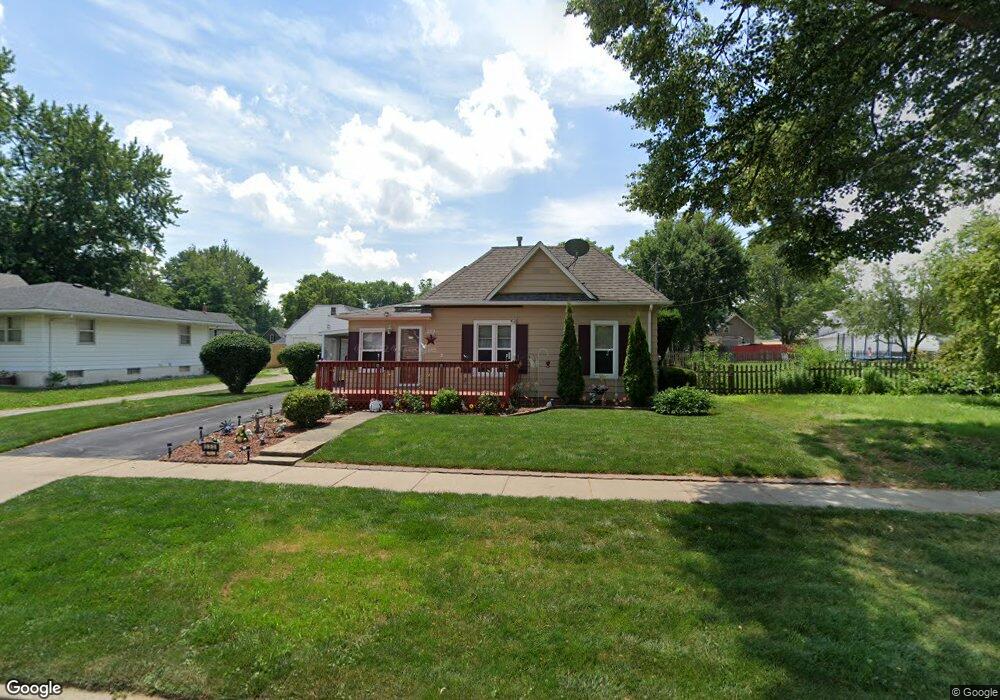 223 E Granger Ave, Des Moines, IA 50315 - photo 1