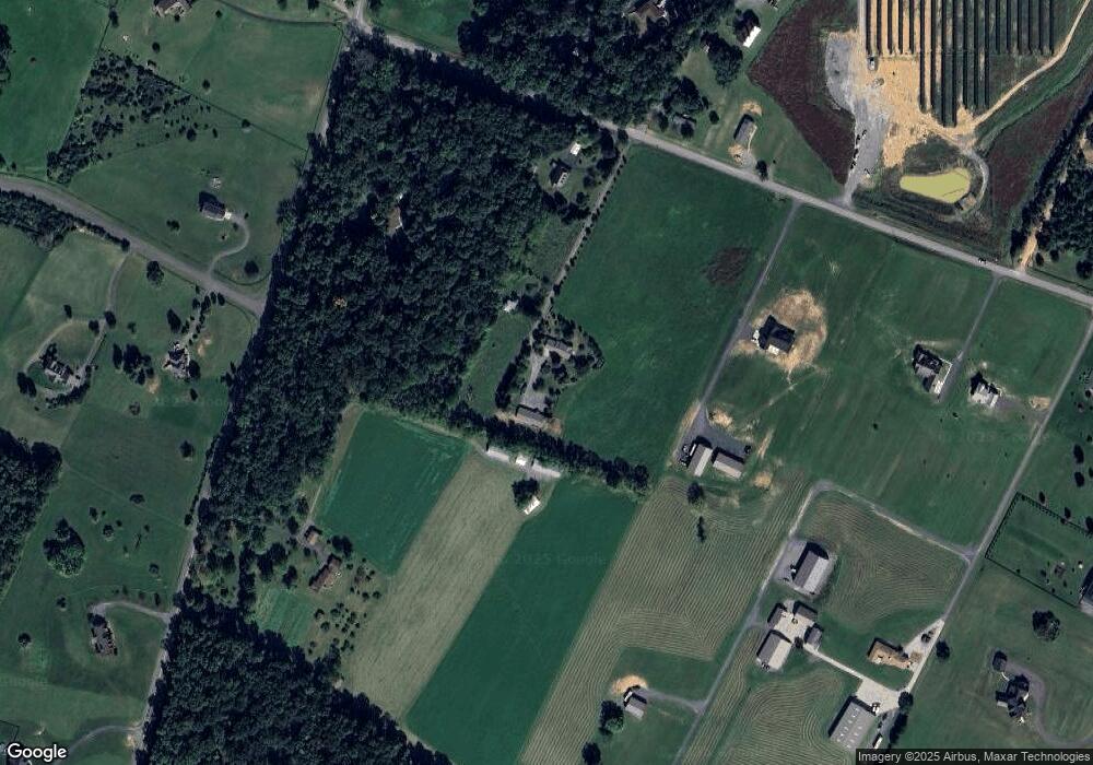 725 Klines Mill Rd, Middletown, VA 22645 - photo 1