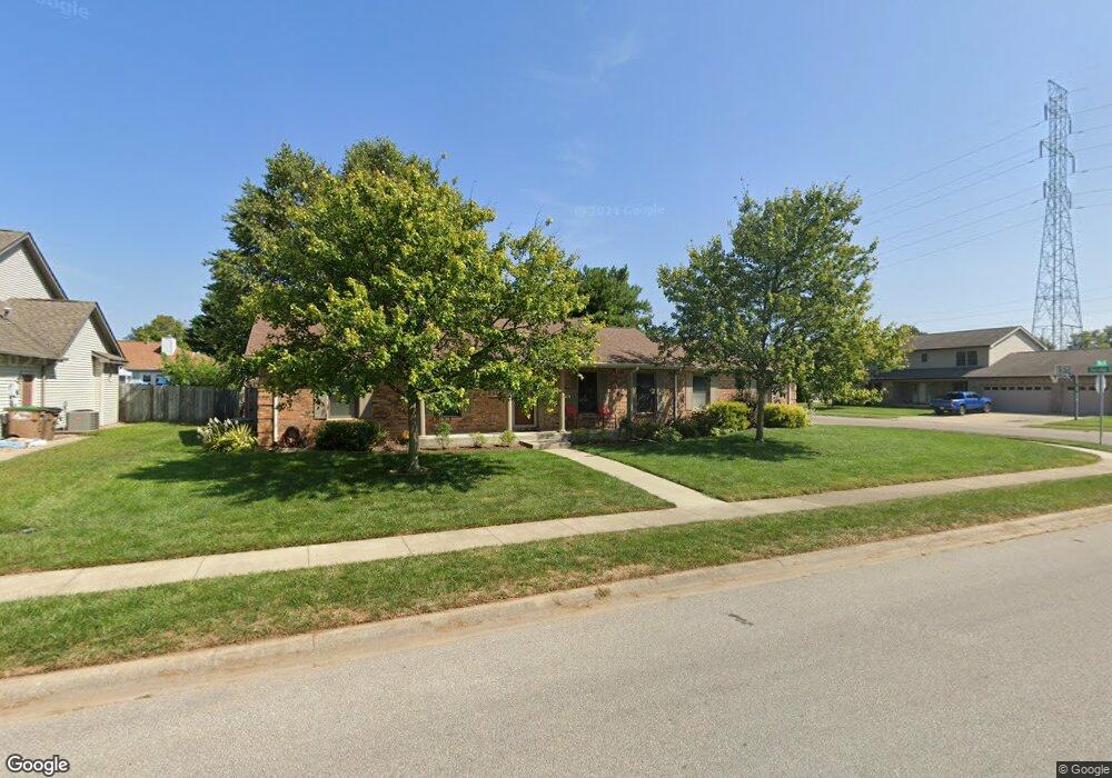 4724 29th St, Columbus, IN 47203 - photo 1