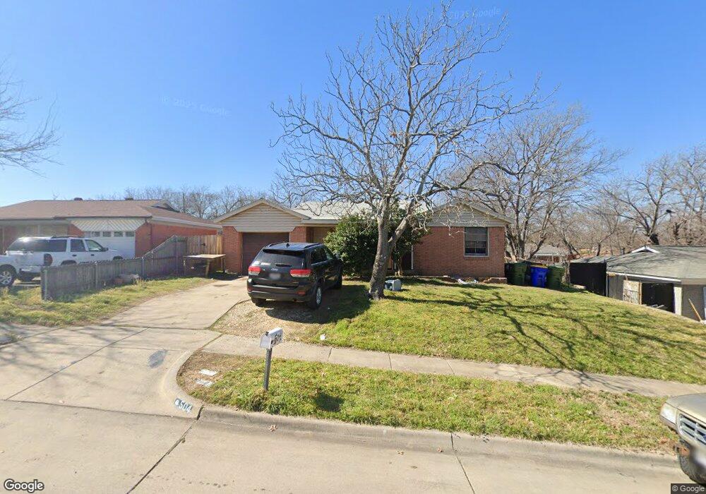 504 Odie Dr, Fort Worth, TX 76108 - photo 1