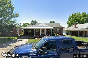 205 SW 11th St, Fairfield, IL 62837