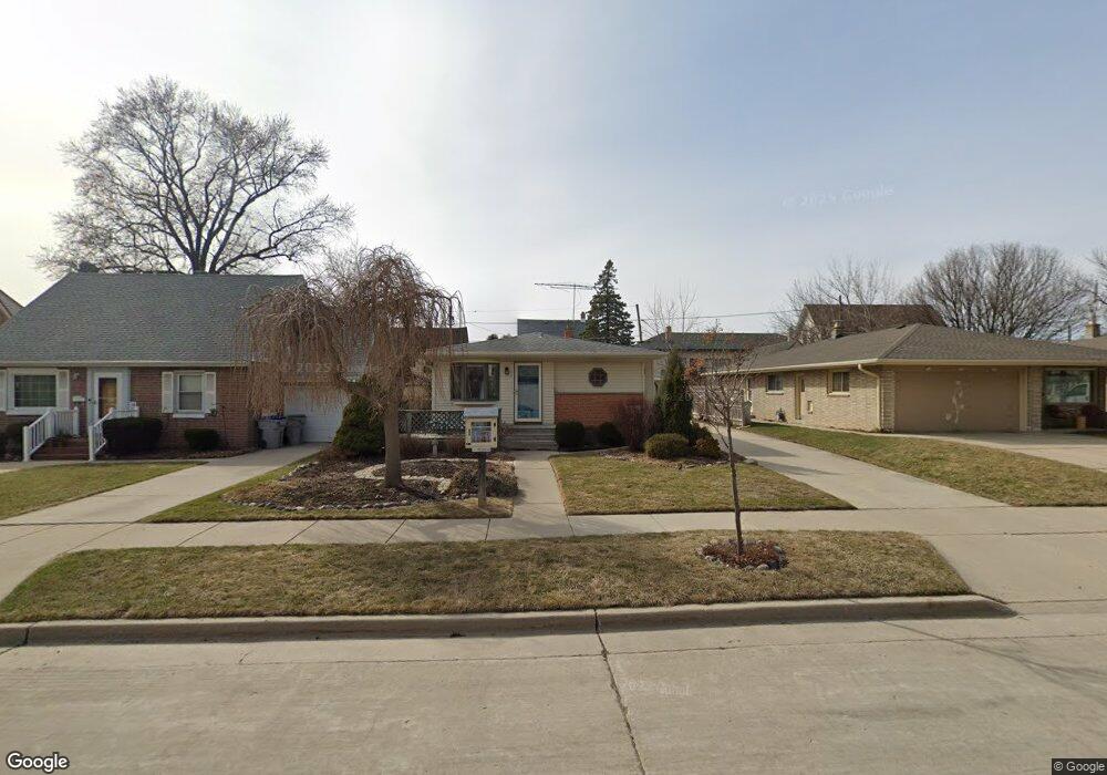 4215 S Burrell St, Milwaukee, WI 53207 - photo 1