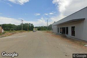 114 W Broadway Ave, Yale, OK 74085